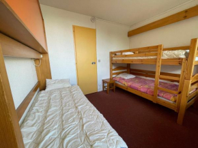 Studio 18 m² avec balcon, animaux permis - FR-1-452-236